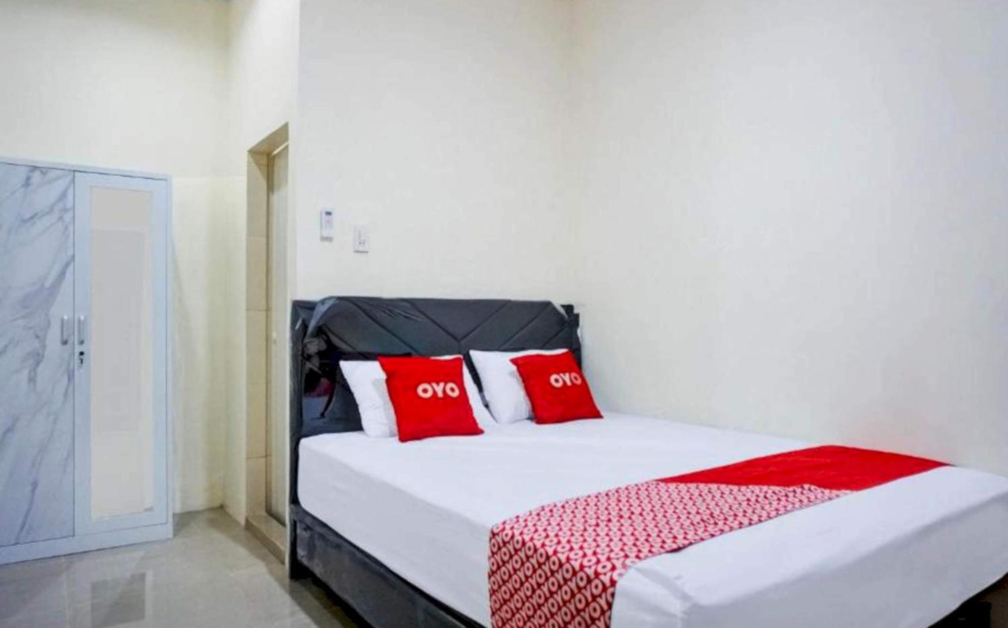 Hotel O Medan City Center Near Rumah Sakit Bunda Thamrin Formerly Mora Residence 3*